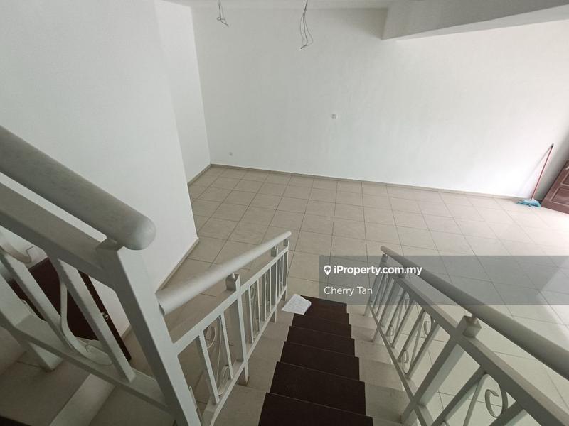 Rumah Berangkai 2 Tingkat untuk Dijual di 24x75 Big 2 Storey Taman Saujana Tehel Bukit Katil, Bukit Katil oleh Cherry Tan - iProperty.com.my