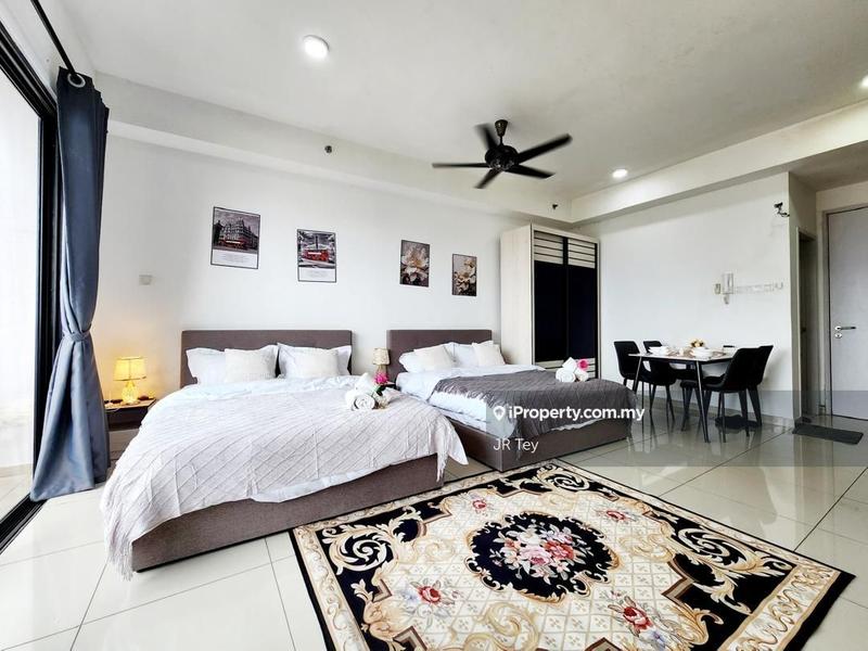 For Sale - i-SOHO @ i-City