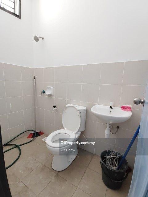 Kedai untuk Disewa di Taman Pasir Putih, Pasir Gudang oleh CY Chew - iProperty.com.my