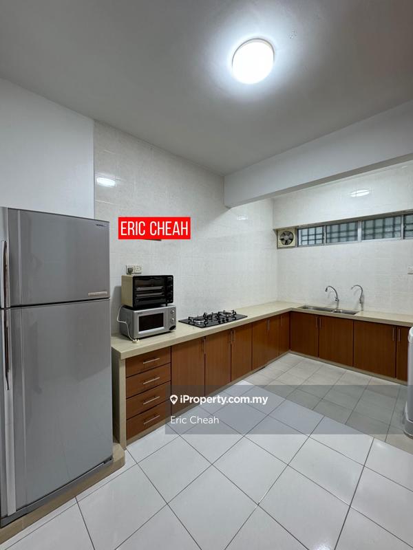 Kondominium untuk Dijual di Desa Bukit Jambul oleh Eric Cheah - iProperty.com.my