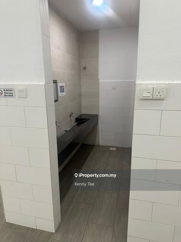 Kedai-Pejabat untuk Disewa di First and second floor shop for rent, Rasah oleh Kenny Tee - iProperty.com.my