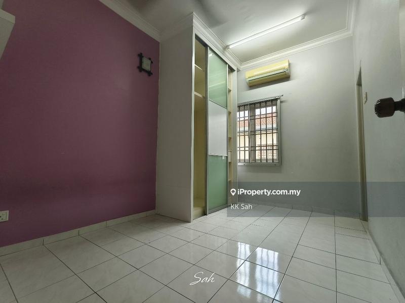 Rumah Teres 2-Tingkat untuk Dijual di Pekan Semenyih, Semenyih oleh KK Sah - iProperty.com.my