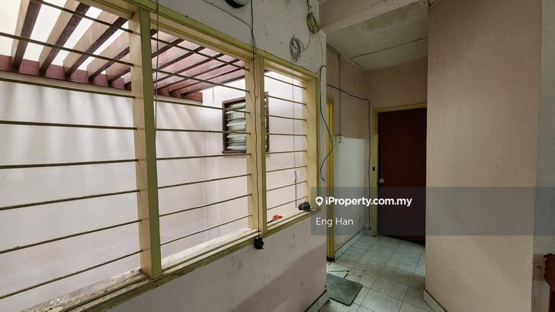 2-storey Terraced House for Sale in Taman Overseas Union (Taman Oug), Jalan Klang Lama (Old Klang Road) by Eng Han - iProperty.com.my
