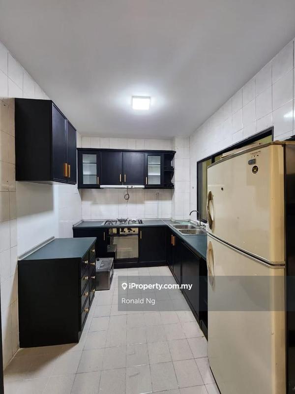 Pangsapuri untuk Dijual di Westlands Court oleh Ronald Ng - iProperty.com.my