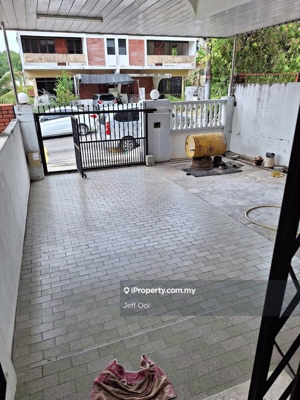 Rumah Berangkai 2 Tingkat untuk Dijual di Teluk Kumbar, Bayan Lepas oleh Jeff Ooi - iProperty.com.my