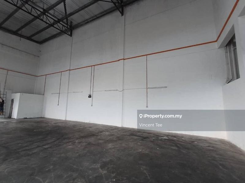 For Sale - Corner Semi-D Factory 75x170 13800sf Saujana Teknologi Rawang