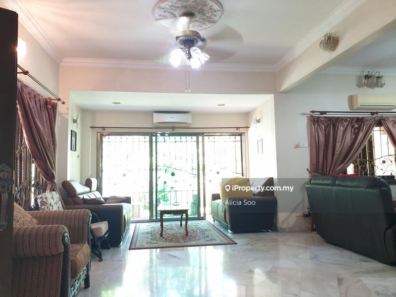 2-storey Terraced House untuk Dijual di Bukit Rahman Putra, Sungai Buloh oleh Alicia Soo - iProperty.com.my