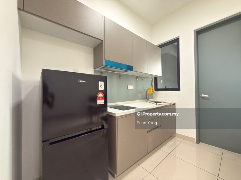 For Rent - Fortune Centra