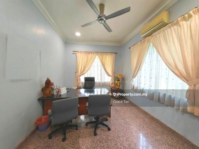 Bungalow House untuk Dijual di Taman Equine, Seri Kembangan oleh Grace Tan - iProperty.com.my