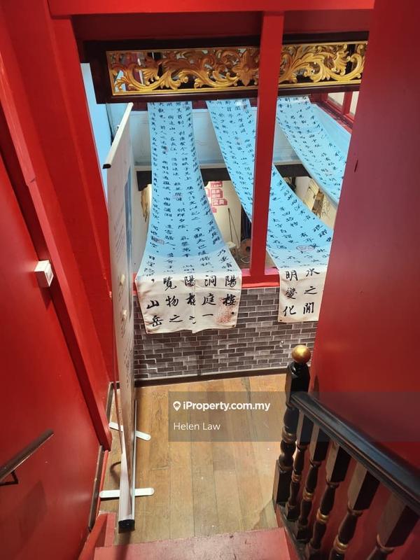 For Rent - Melaka Jonker Walk 1.5 Storey Nice Shop Lot