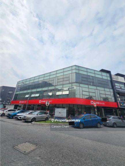 For Sale - The Trillium Lake Fields, Middle Corner 3 Storey, Fully Tenanted