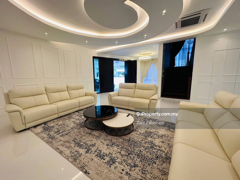 Bungalow House for Sale in Country Heights, Kajang by Zarif Zahisham - iProperty.com.my