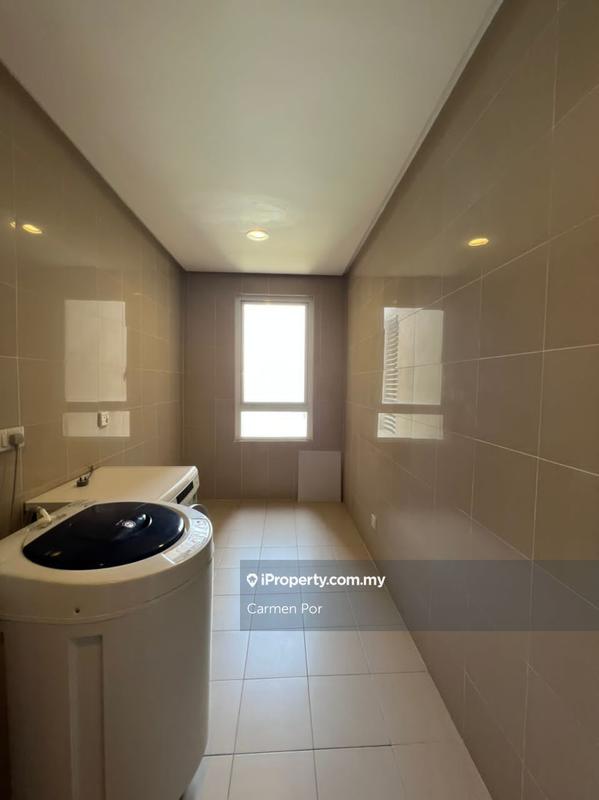 Condominium for Rent in Quayside Seafront Resort Condominiums by Carmen Por - iProperty.com.my