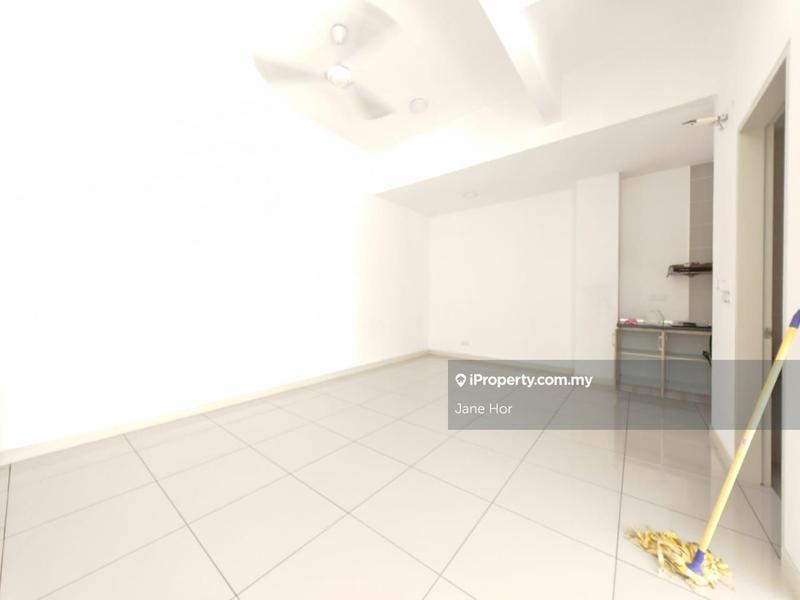 Townhouse for Sale in 16 Sierra, Puchong by Jane Hor - iProperty.com.my