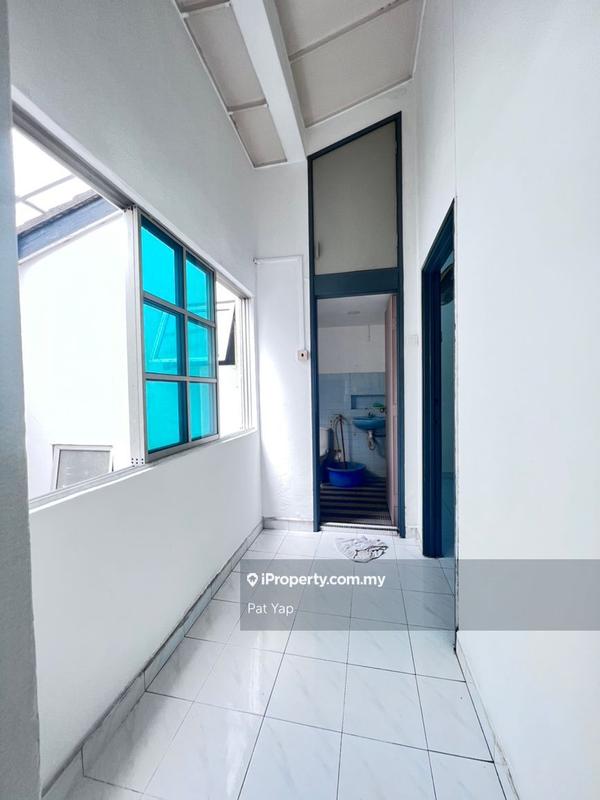 Rumah Teres 2-Tingkat untuk Dijual di Seputeh, Kuala Lumpur oleh Pat Yap - iProperty.com.my