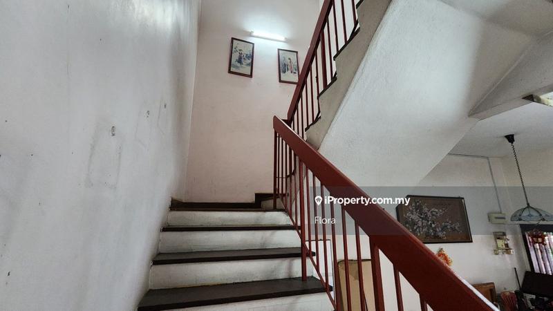 2-storey Terraced House for Sale in dvdqz, Jalan Klang Lama (Old Klang Road) by Flora - iProperty.com.my