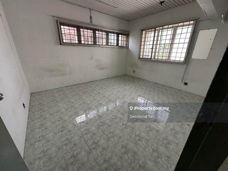 Bungalow House for Sale in Seksyen 17, Petaling Jaya by Desmond Tan - iProperty.com.my