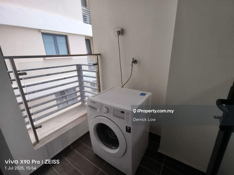 Kondominium untuk Disewa di Bay Point @ Country Garden Danga Bay oleh Derrick Low - iProperty.com.my