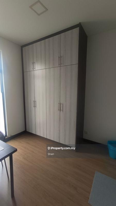 Rumah Berangkai 3 Tingkat untuk Disewa di Temasya Glenmarie, Glenmarie oleh Shan - iProperty.com.my