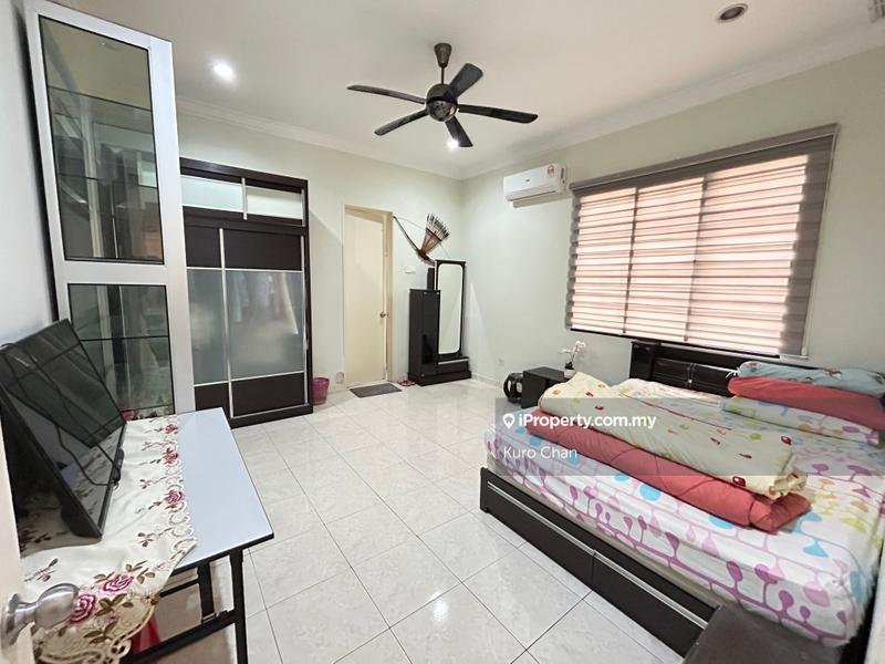 Rumah Berkembar untuk Dijual di Bandar Nusaputra, Puchong oleh Kuro Chan - iProperty.com.my