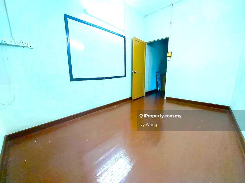 Rumah Berkembar untuk Dijual di Taman Scotland, George Town oleh Ivy Wong - iProperty.com.my