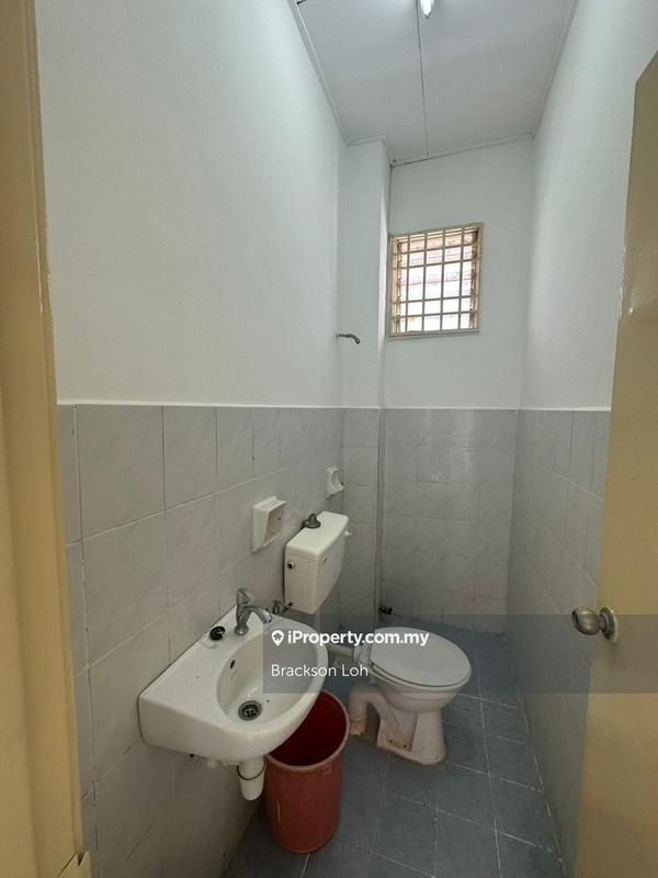 2-storey Terraced House for Sale in Taman Ukay Bistari, Ampang by Brackson Loh - iProperty.com.my