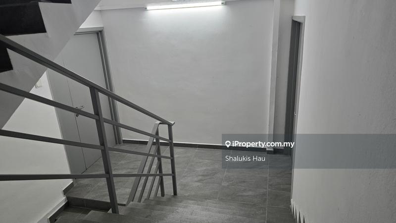 Shop-Office for Rent in Kawasan 18, Klang by Shalukis Hau - iProperty.com.my