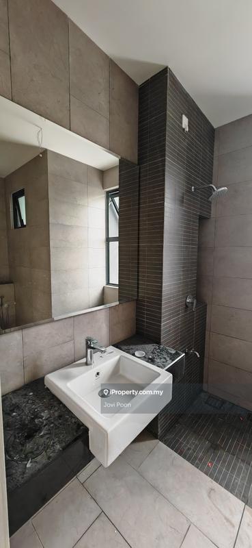 Rumah Teres untuk Dijual di U16, Elmina Gardens, Shah Alam oleh Jovi Poon - iProperty.com.my