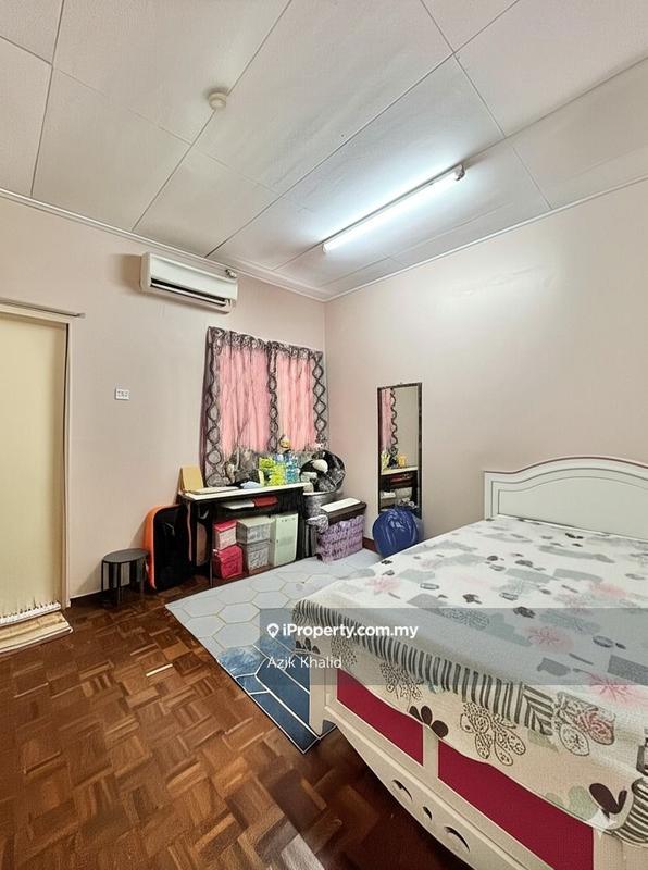 Rumah Berangkai 2 Tingkat untuk Dijual di Bandar Bukit Mahkota, Bangi oleh Azik Khalid - iProperty.com.my