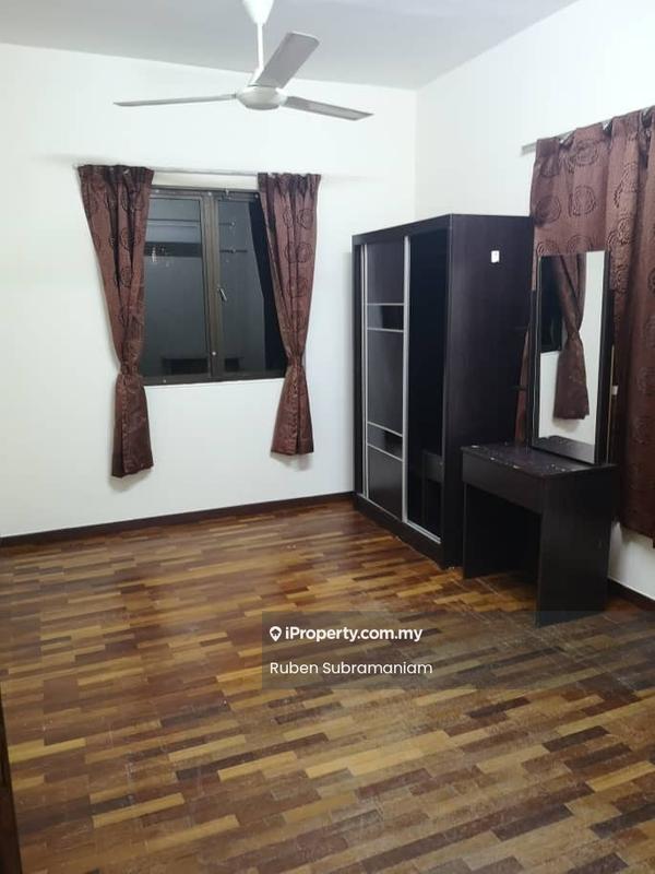 Condominium for Sale in Cyber Heights Villa by Ruben Subramaniam - Bedroom - iProperty.com.my