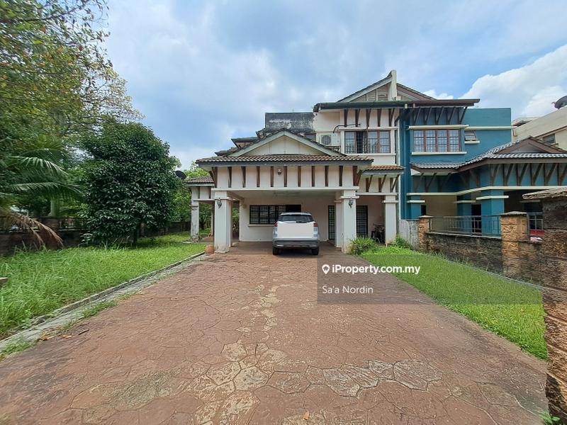 Rumah Berangkai 2 Tingkat untuk Dijual di Bukit Jelutong, Shah Alam oleh Sa'a Nordin - iProperty.com.my