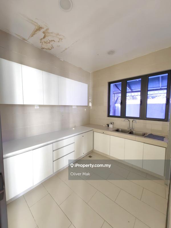 Bungalow House for Sale in Taman Esplanad, Bukit Jalil by Oliver Mak - iProperty.com.my