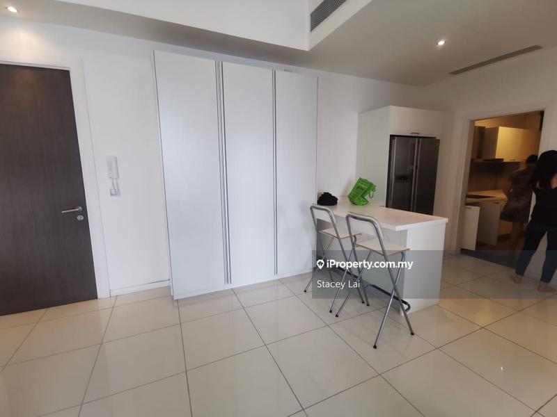 Kediaman Servis untuk Dijual di M Suites oleh Stacey Lai - iProperty.com.my