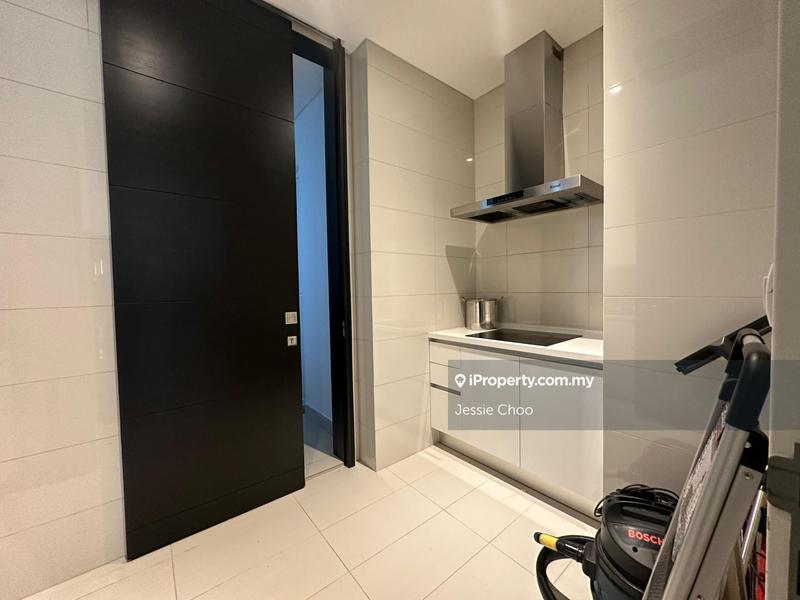 Service Residence for Sale in Banyan Tree Signatures by Jessie Choo - iProperty.com.my