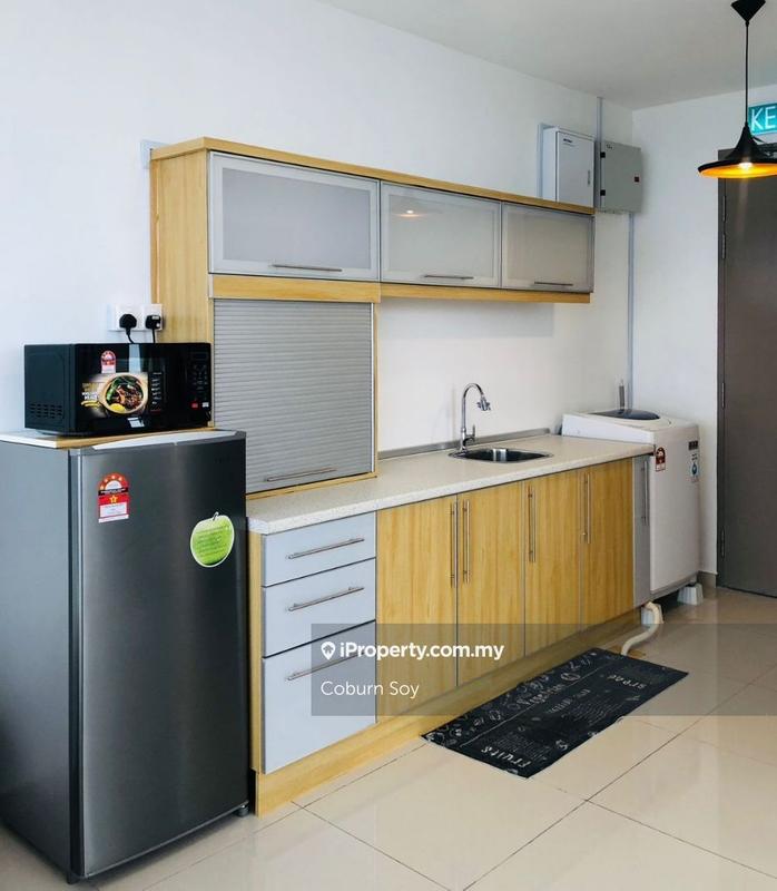 Service Residence for Rent in Pinnacle Petaling Jaya by Coburn Soy - iProperty.com.my