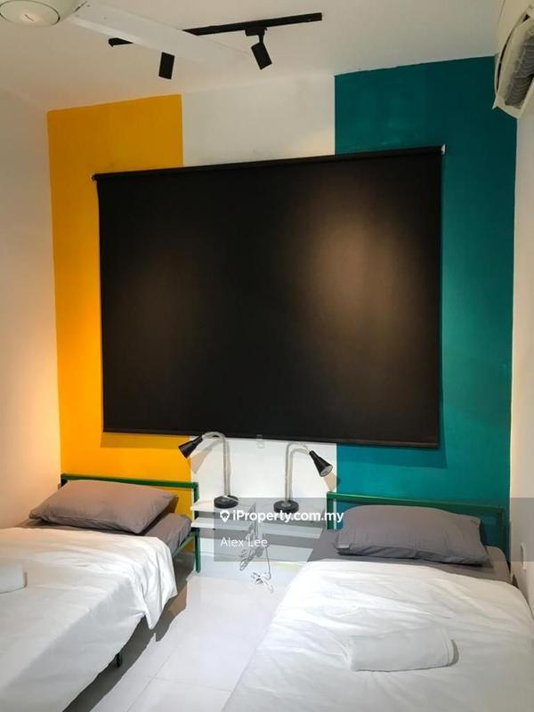 For Rent - Cyberia Crescent 1