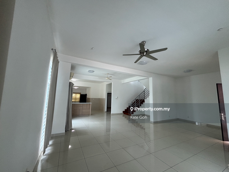 Rumah Berkembar untuk Dijual di Perdana Lakeview East, Cyberjaya oleh Kate Goh - iProperty.com.my