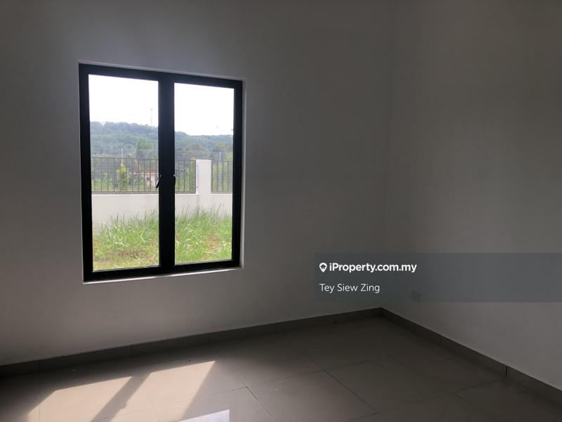 Rumah Bandar untuk Dijual di 28 Residency, Salak Tinggi, Sepang, Sepang oleh Tey Siew Zing - iProperty.com.my