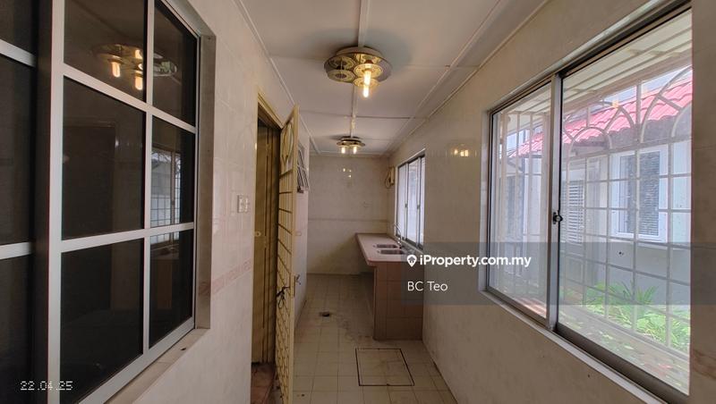 Rumah Berangkai 2 Tingkat untuk Dijual di Bukit Rahman Putra, Sungai Buloh oleh BC Teo - iProperty.com.my