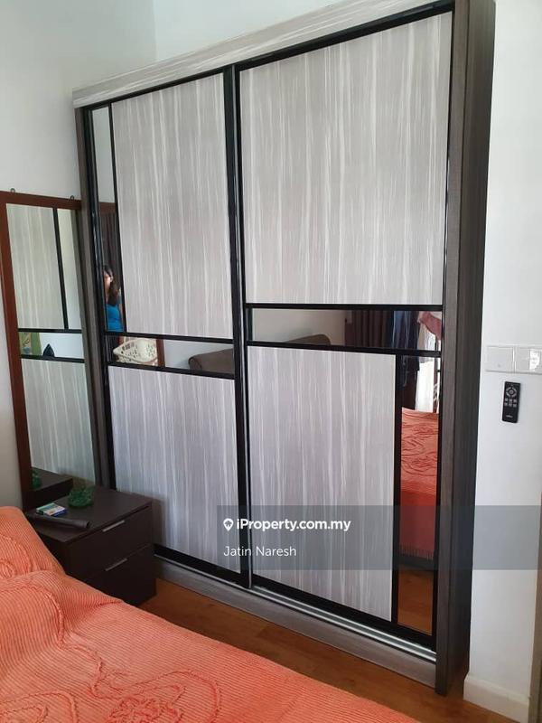 Kediaman Servis untuk Dijual di Paramount Utropolis oleh Jatin Naresh - iProperty.com.my