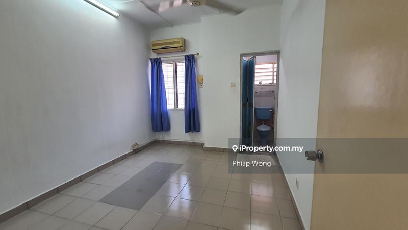 Rumah Berangkai 2 Tingkat untuk Dijual di Taman Serdang Raya, Seri Kembangan oleh Philip Wong - iProperty.com.my