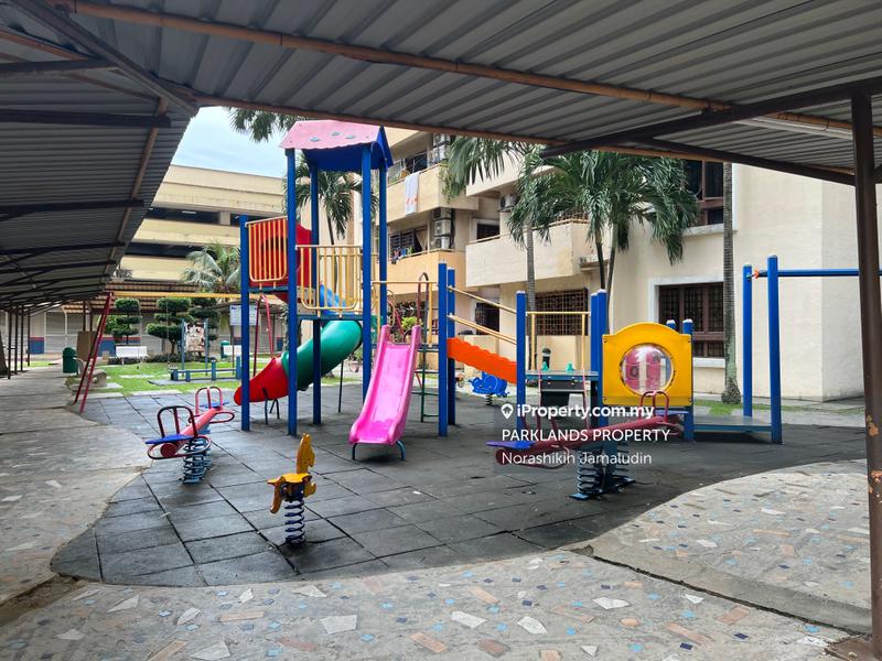 For Sale - Palm Spring @ Damansara