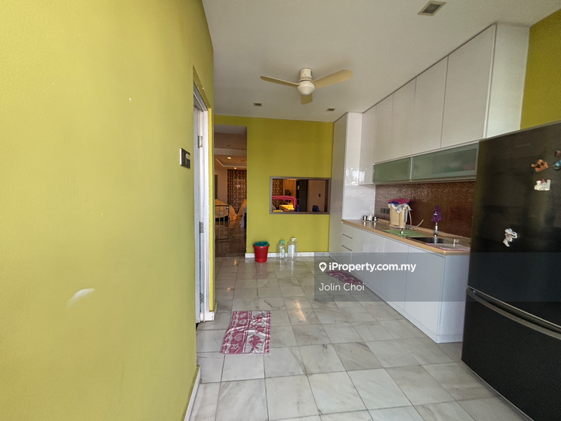 Rumah Teres 2.5-Tingkat untuk Dijual di BANDAR PUCHONG JAYA, Puchong oleh Jolin Choi - iProperty.com.my