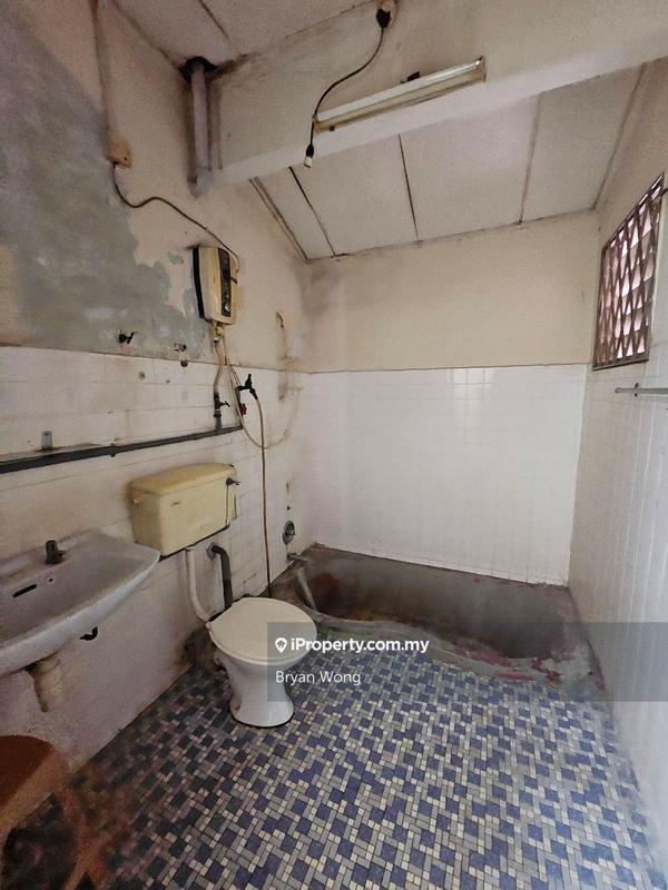 Rumah Teres 2-Tingkat untuk Dijual di SS 21, Damansara Utama, Petaling Jaya oleh Bryan Wong - iProperty.com.my