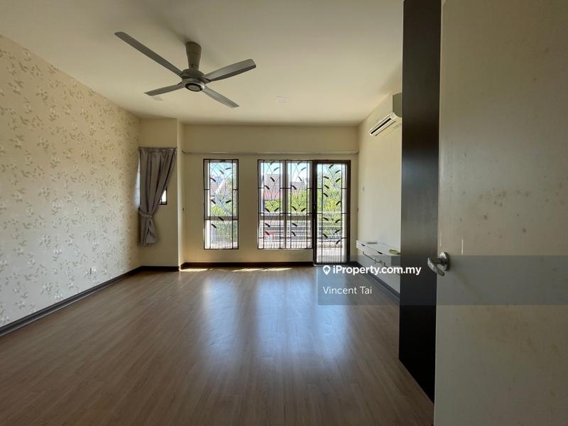 Rumah Berangkai 2 Tingkat untuk Dijual di Kajang 2, Kajang oleh Vincent Tai - iProperty.com.my