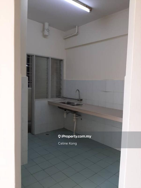 For Sale - Serdang Skyvillas (Serdang Perdana)