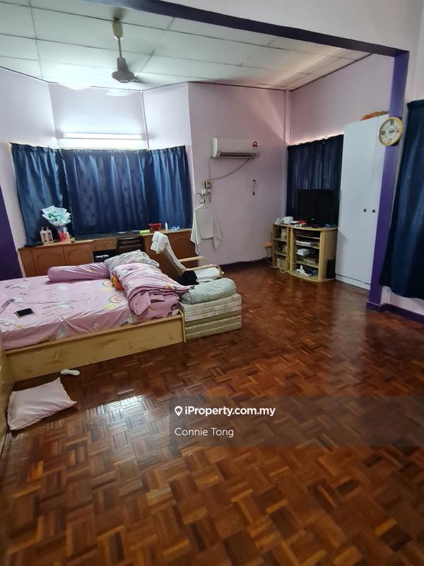 Semi-Detached House for Sale in Sea Park, Petaling Jaya by Connie Tong - iProperty.com.my