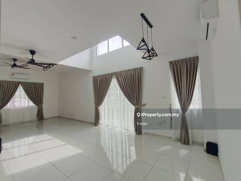 Rumah Berangkai 2 Tingkat untuk Dijual di Eco Forest, Semenyih oleh Irwan Affandi - iProperty.com.my