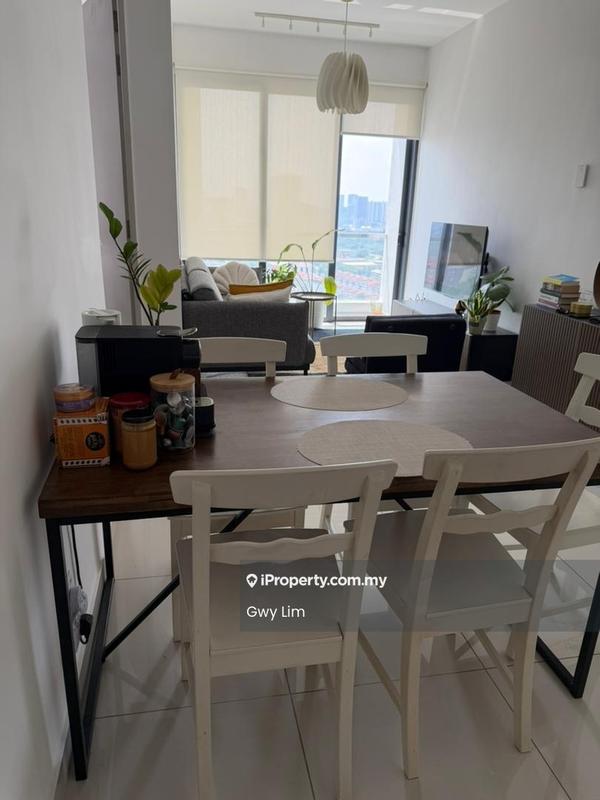 Residensi Servis untuk Disewa di Far East oleh Gwy Lim - iProperty.com.my