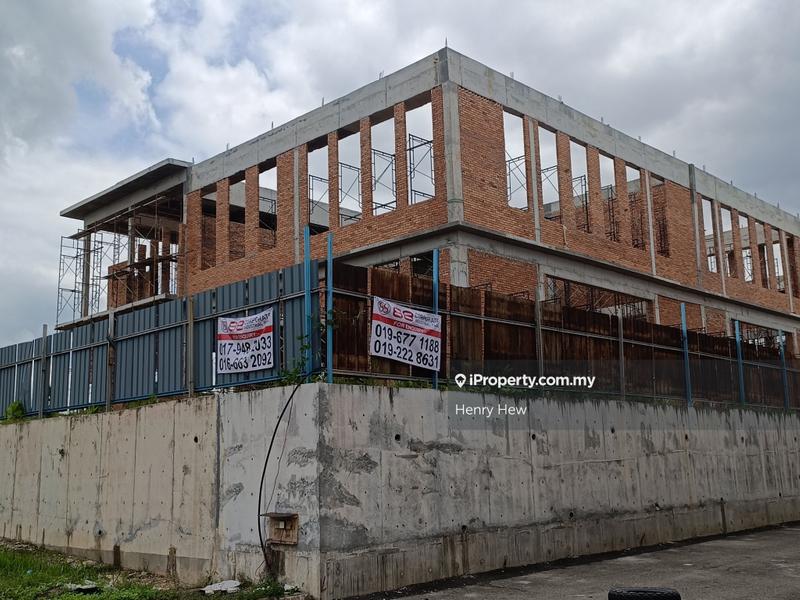 Kilang Berkembar untuk Dijual di Bukit Sentosa, Rawang oleh Henry Hew - iProperty.com.my